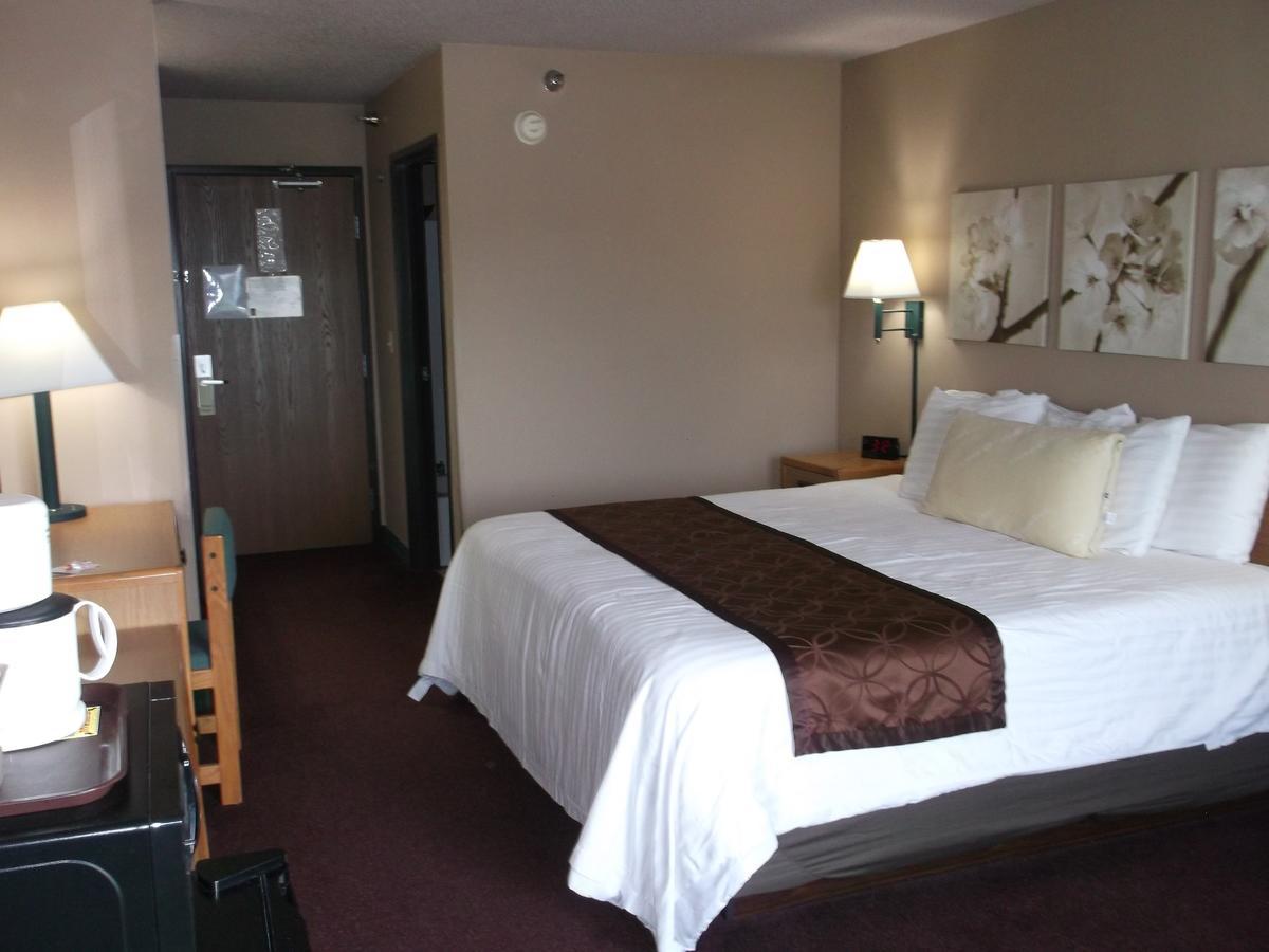 De Smet Super Deluxe Inn & Suites Экстерьер фото