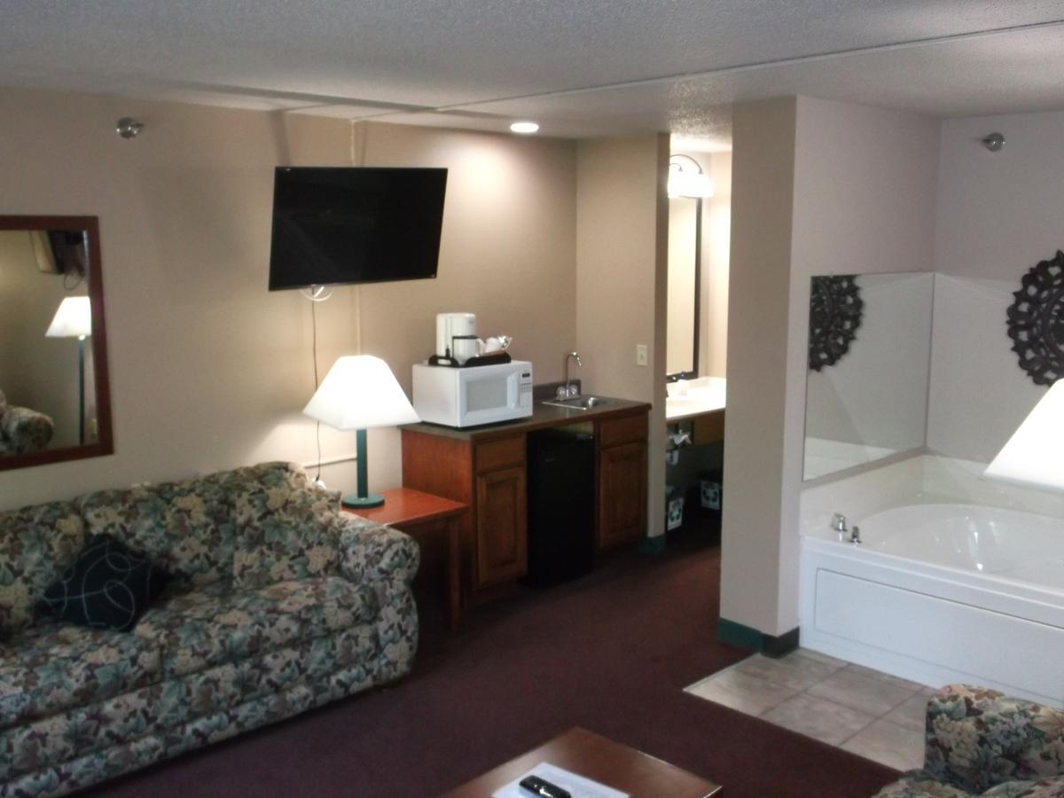 De Smet Super Deluxe Inn & Suites Экстерьер фото