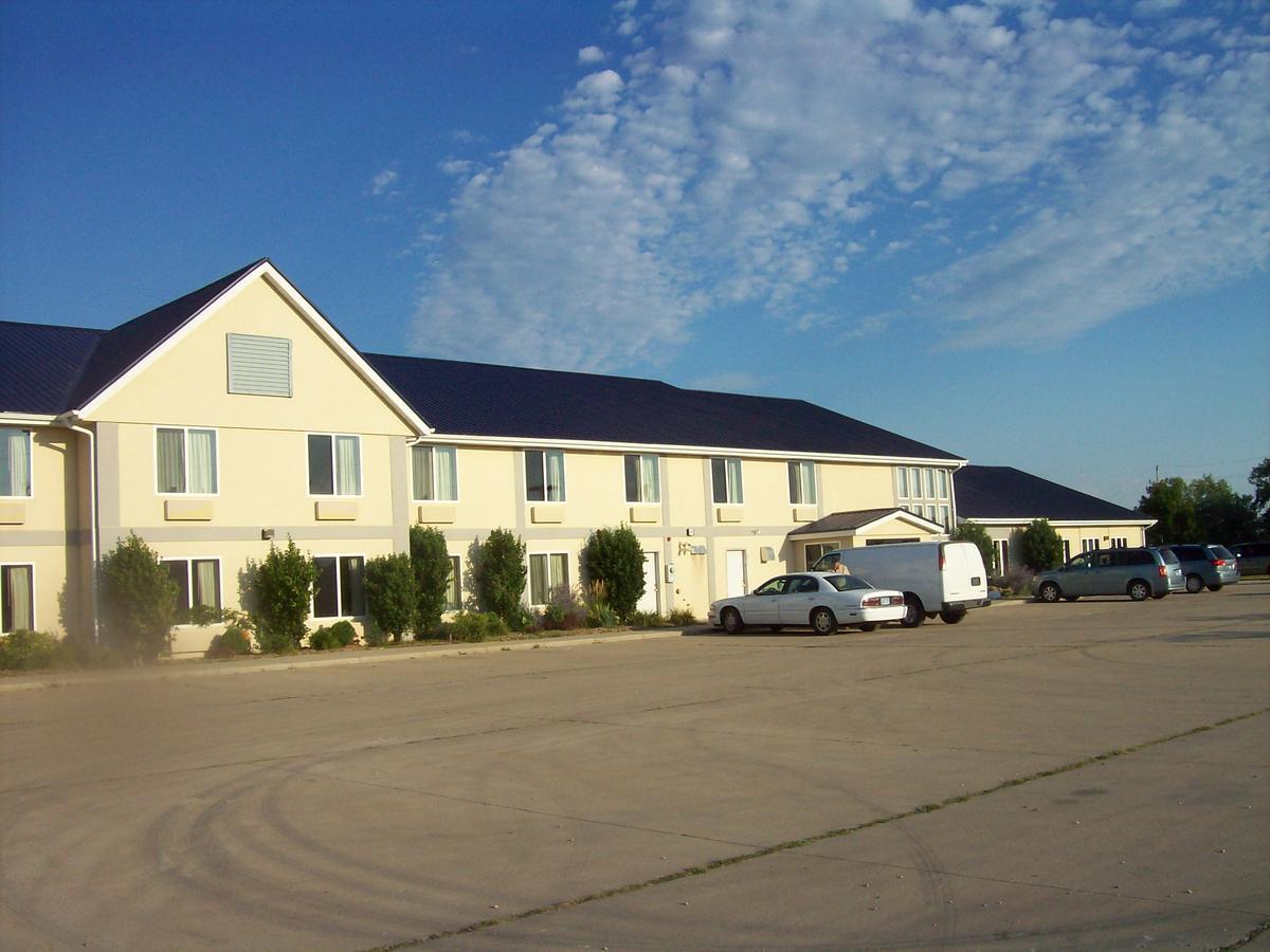 De Smet Super Deluxe Inn & Suites Экстерьер фото